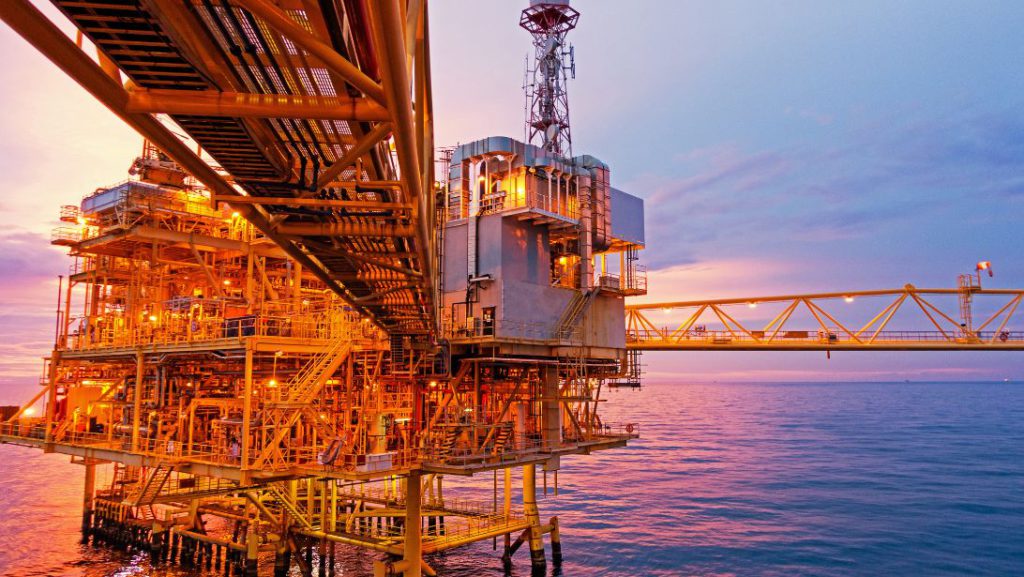 Top Tips To Improve Your Oil Rig Maintenance