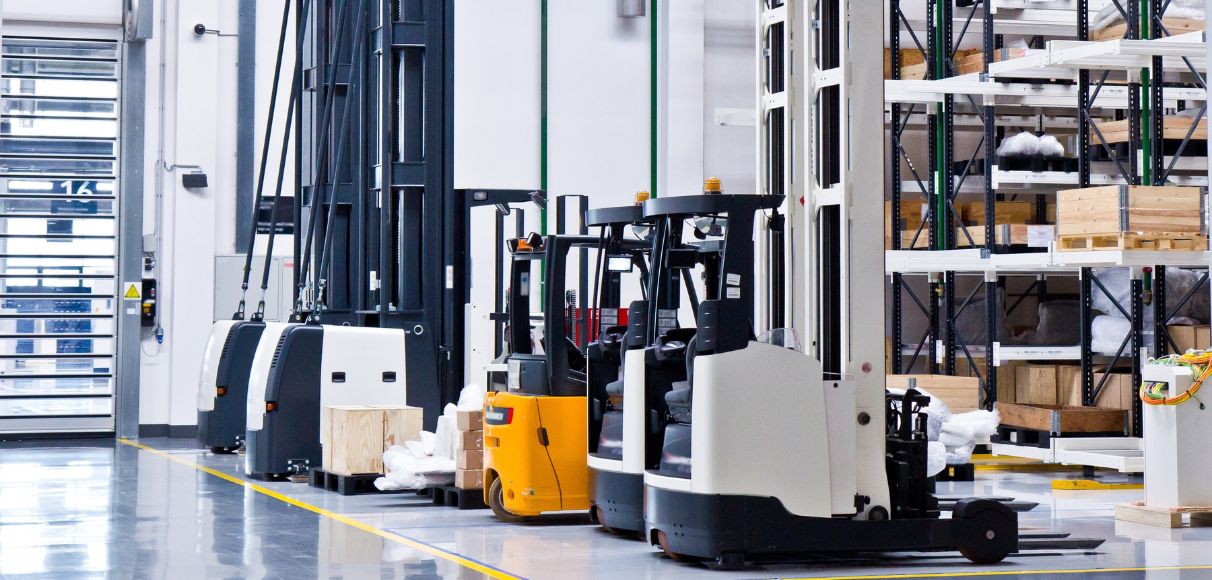 The Advantages of Using an Electric Forklift
